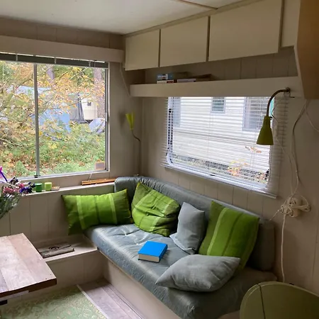 Camping Bakkum, Vintage Ruime Caravan 25 M2 Sanitair Op 100 Meter Hotel