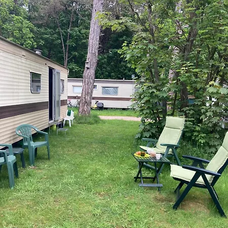 Hotel Camping Bakkum, Vintage Ruime Caravan 25 M2 Sanitair Op 100 Meter Castricum